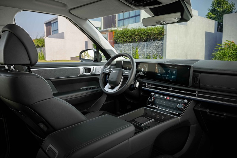 Hyundai Santa Fe ra mắt bản Hybrid giá 1,369 tỷ đồng, 'đấu' xe Trung Quốc Lynk & Co 08-4.jpg