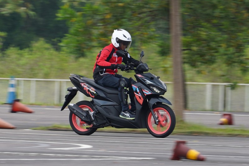 Honda Vario 125 đời mới lột xác về thiết kế, có thêm bản tay lái trần cho dân chơi - Ảnh 8.jpg