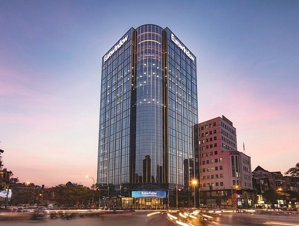 Tòa nhà Văn phòng Eurowindow Office Building (Nguồn: Window Holding) Tòa nhà Văn phòng Eurowindow Office Building (Nguồn: Window Holding)