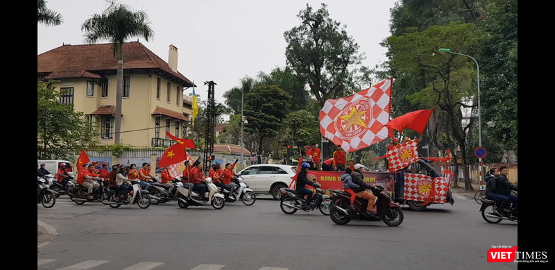 HLV Malaysia muốn mang “quà” về cho CĐV nhưng xin lỗi, AFF Cup 2018 sẽ ở lại Việt Nam! HLV Malaysia muốn mang “quà” về cho CĐV nhưng xin lỗi, AFF Cup 2018 sẽ ở lại Việt Nam!