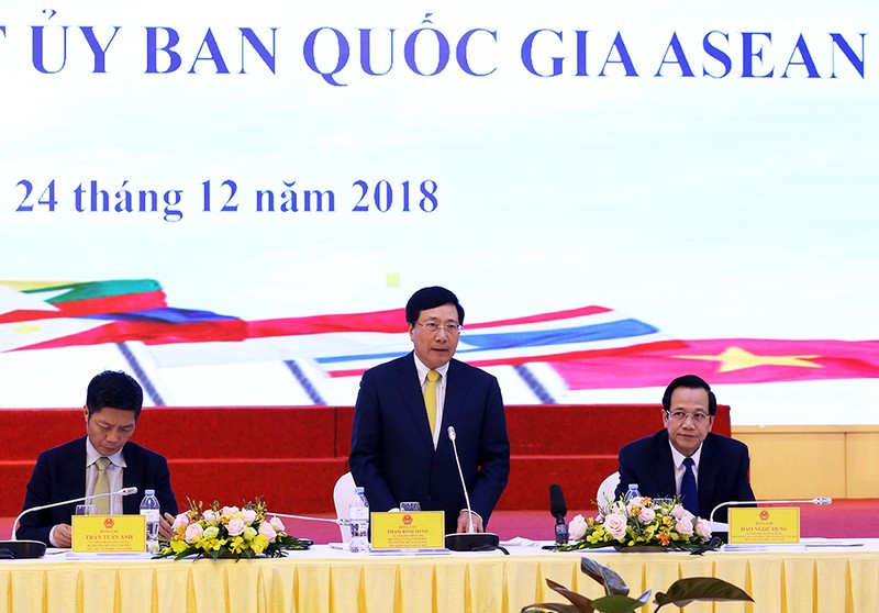 Phó Thủ tướng Phạm Bình Minh chỉ đạo tại một cuộc họp của Ủy ban Asean Quốc gia 2020 (Ảnh: VGP)