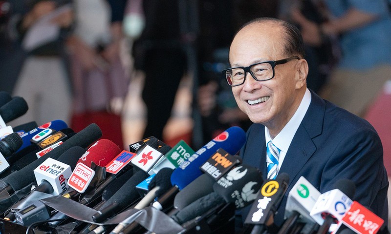 Ông Lý Gia Thành. Ảnh: Bloomberg.