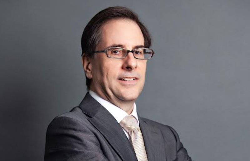 Ông Michael Kokalari – Chuyên gia Kinh tế trưởng của VinaCapital Ông Michael Kokalari – Chuyên gia Kinh tế trưởng của VinaCapital