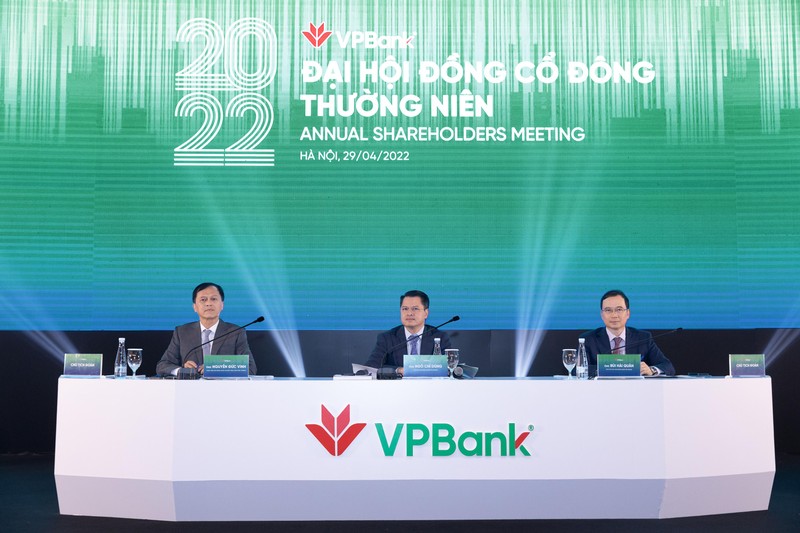Chủ tịch HĐQT Ngô Chí Dũng làm Chủ toạ ĐHĐCĐ thường niên năm 2022 của VPBank
