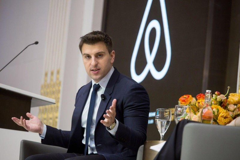 Brian Chesky – Giám đốc điều hành Airbnb (Ảnh: Bloomberg) Brian Chesky – Giám đốc điều hành Airbnb (Ảnh: Bloomberg)