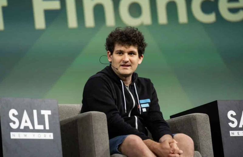 Phong cách ăn mặc giản dị giúp Sam Bankman-Fried 'quyến rũ' giới tinh hoa? Phong cách ăn mặc giản dị giúp Sam Bankman-Fried 'quyến rũ' giới tinh hoa?