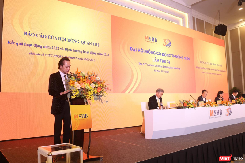 Ông Thái Quốc Minh - Thành viên HĐQT SHB - báo cáo kết quả hoạt động của HĐQT năm 2022 và định hướng hoạt động năm 2023 Ông Thái Quốc Minh - Thành viên HĐQT SHB - báo cáo kết quả hoạt động của HĐQT năm 2022 và định hướng hoạt động năm 2023