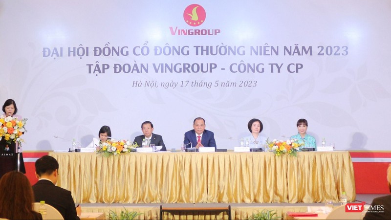 AGM 2023 của Vingroup: Chốt mục tiêu doanh thu 8 tỉ USD, VinFast chờ ‘gió đông’ để niêm yết tại Mỹ