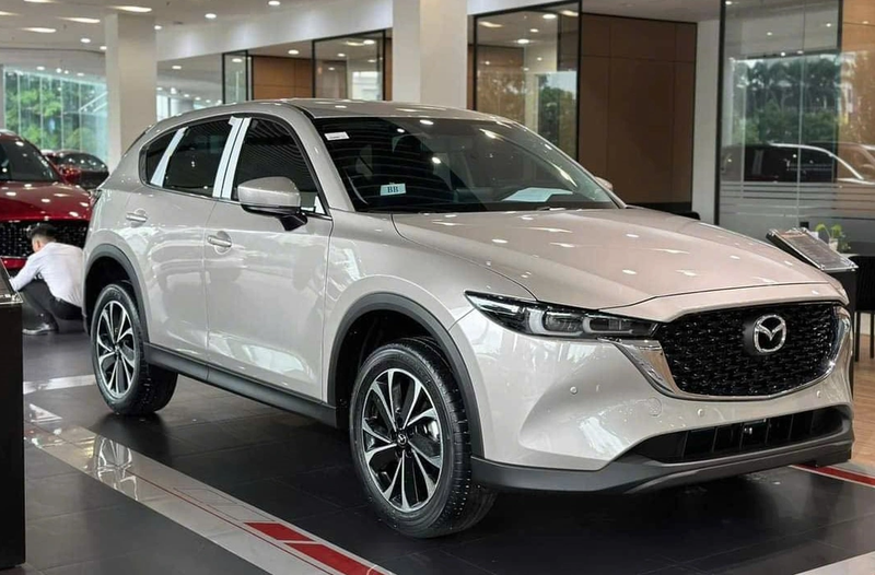 Mazda CX-5. Ảnh chụp Màn hình 2025-05-08 lúc 11.03.04 SA.png