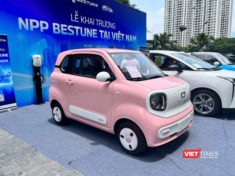 Bestune Xiaoma được mở bán từ giữa tháng 7/2025 với 7 đại lý đầu tiên ở miền Bắc. gen-h-z6799147649421_f67f7a36b06737d55a6df314d6481ea5.jpg