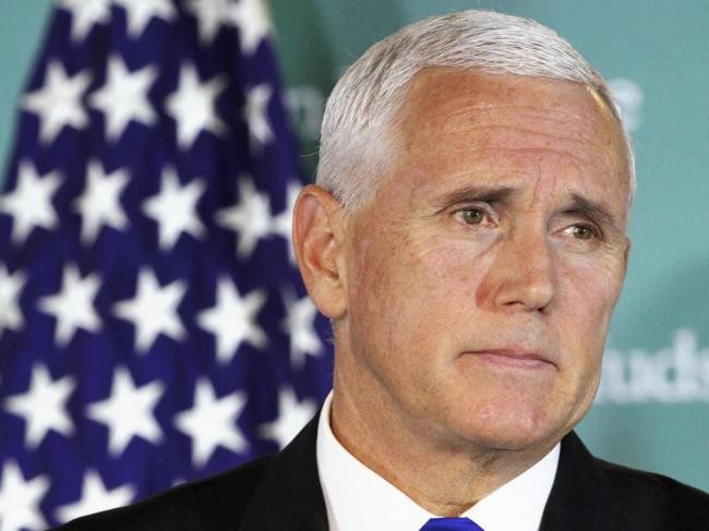 Ông Mike Pence bắt đầu trở nên nổi bật trên chính trường từ bài diễn văn về chính sách đối với Trung Quốc tại Viện nghiên cứu Hudson, Washington hôm 4.10.2018. Ông Mike Pence bắt đầu trở nên nổi bật trên chính trường từ bài diễn văn về chính sách đối với Trung Quốc tại Viện nghiên cứu Hudson, Washington hôm 4.10.2018.