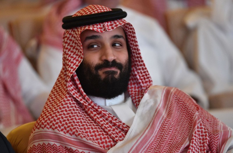 Thái tử Ả rập Xê-út Mohammed bin Salman tới Buenos Aires tham dự Hội nghị cấp cao G20 sau vụ việc nhà báo Khashoggi bị sát hại cũng trở thành vấn đề được dư luận quan tâm. Thái tử Ả rập Xê-út Mohammed bin Salman tới Buenos Aires tham dự Hội nghị cấp cao G20 sau vụ việc nhà báo Khashoggi bị sát hại cũng trở thành vấn đề được dư luận quan tâm.