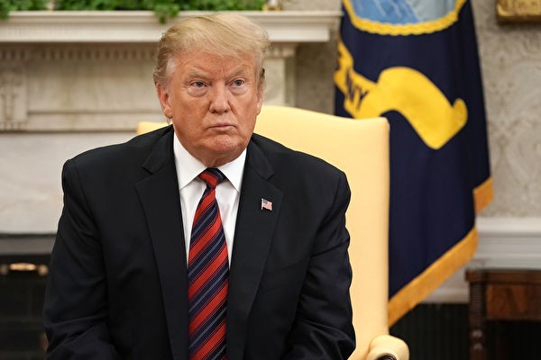 Quyết định khôi phục đánh thuế của ông Donald Trump gây bất ngờ cho Trung Quốc và quốc tế. Quyết định khôi phục đánh thuế của ông Donald Trump gây bất ngờ cho Trung Quốc và quốc tế.