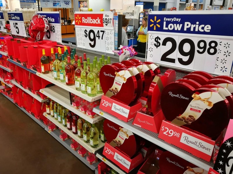 Cuộc chiến thương mại Trung - Mỹ đã khiến giá cả các mặt hàng tiêu dùng ở Mỹ gia tăng