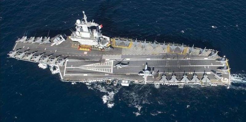 Tàu sân bay Charles de Gaulle của Pháp đã tới thăm Singapore hồi đầu tháng 6