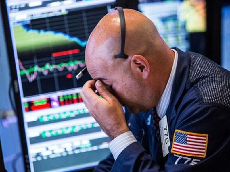 Thông tin về thất bại báo trước của vòng đàm phán thương mại Mỹ - Trung thứ 13 đã khiến thị trường chứng khoán Mỹ sụt giảm mạnh