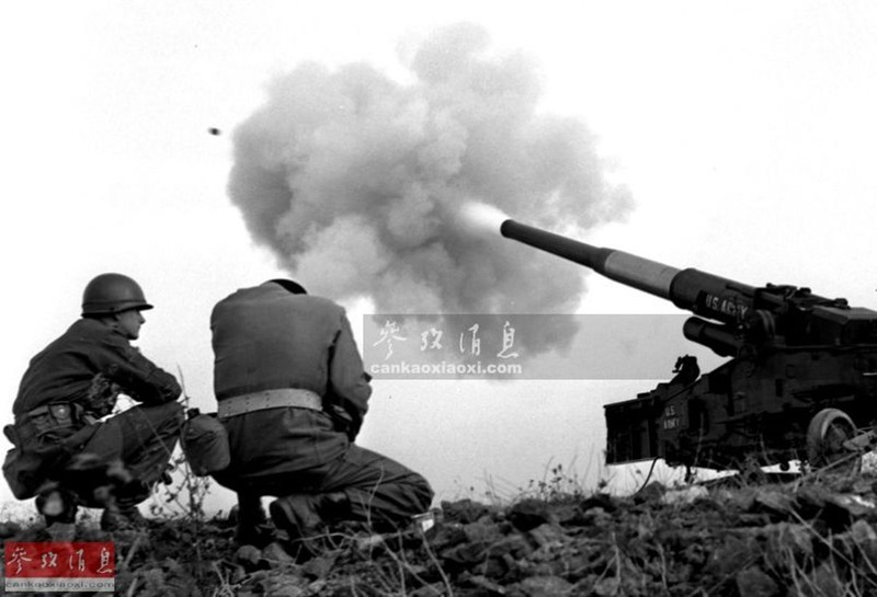 Pháo M65 bắn đạn thông thường Pháo M65 bắn đạn thông thường