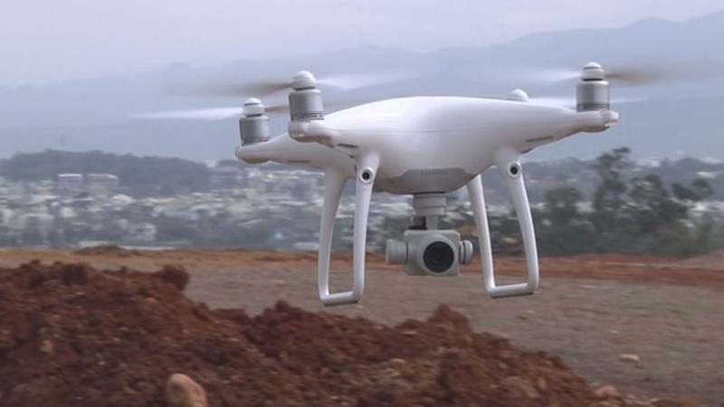 Máy bay không người lái của hãng DJI Trung Quốc hiện chiếm tỷ lệ rất lớn trên thị trường quốc tế và Mỹ.