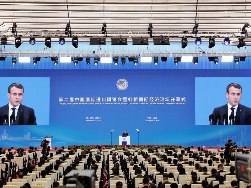 Ông Emmanuel Macron phát biểu tại Lễ khai mạc Hội chợ triển lãm nhập khẩu quốc tế Trung Quốc lần thứ Hai (Thượng Hải, 5/11/2019) Ông Emmanuel Macron phát biểu tại Lễ khai mạc Hội chợ triển lãm nhập khẩu quốc tế Trung Quốc lần thứ Hai (Thượng Hải, 5/11/2019)