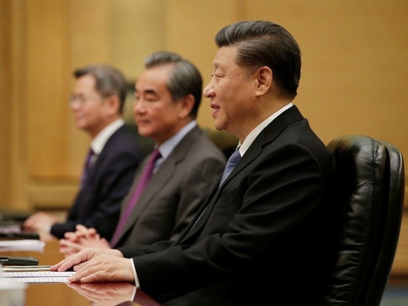 Khi tiếp cựu Ngoại trưởng Mỹ Kissinger và các khách quốc tế, ông Tập Cận Bình bày tỏ Trung Quốc hy vọng đạt được Hiệp định thương mại giai đoạn đầu tiên với Mỹ trên cơ sở tôn trọng và bình đẳng lẫn nhau. Khi tiếp cựu Ngoại trưởng Mỹ Kissinger và các khách quốc tế, ông Tập Cận Bình bày tỏ Trung Quốc hy vọng đạt được Hiệp định thương mại giai đoạn đầu tiên với Mỹ trên cơ sở tôn trọng và bình đẳng lẫn nhau.