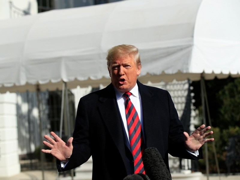 Ngày 2/12, ông Donald Trump nói trước khi lên đường tới London: "Tôi rất hài lòng với tình hình của chúng tôi lúc này ... nhưng Trung Quốc muốn có một thỏa thuận hơn" phía Mỹ. Ngày 2/12, ông Donald Trump nói trước khi lên đường tới London: "Tôi rất hài lòng với tình hình của chúng tôi lúc này ... nhưng Trung Quốc muốn có một thỏa thuận hơn" phía Mỹ.