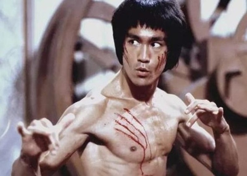 Hình ảnh tiêu biểu của Bruce Le - Lý Tiểu Long trong các bộ phim Kungfu.