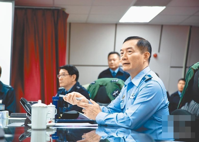 Thượng tướng Thẩm Nhất Minh, Tổng Tham mưu trưởng quân đội Đài Loan - người vừa tử nạn trong vụ rơi máy bay sáng 2/1/2020. (Ảnh: Đông Phương) Thượng tướng Thẩm Nhất Minh, Tổng Tham mưu trưởng quân đội Đài Loan - người vừa tử nạn trong vụ rơi máy bay sáng 2/1/2020. (Ảnh: Đông Phương)