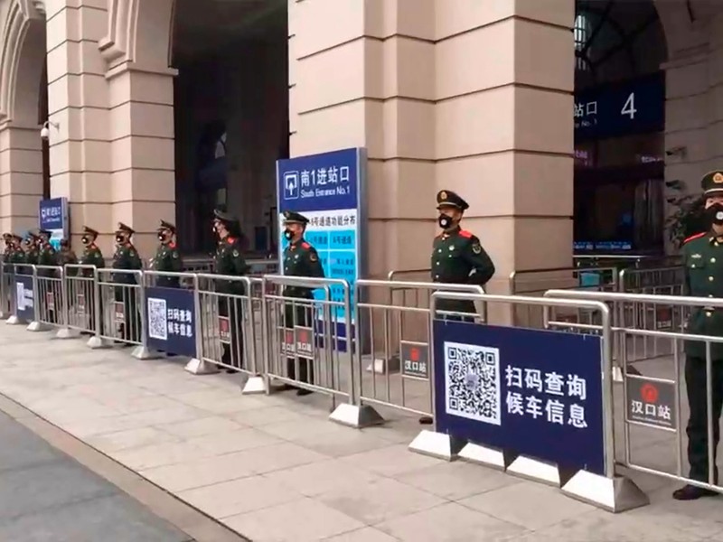 Ga xe lửa Vũ Hán bị đóng cửa từ 23/1 (Ảnh: AP).