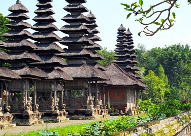 Các điểm du lịch ở đảo Bali thu hút rất nhiều du khách Trung Quốc đến thăm (Ảnh: Đông Phương). Các điểm du lịch ở đảo Bali thu hút rất nhiều du khách Trung Quốc đến thăm (Ảnh: Đông Phương).