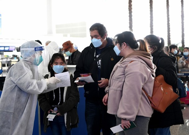 Nhiều người đã nhiễm bệnh ở Vũ Hán nhưng khi đến các nơi khác mới xuất hiện các triệu chứng (Ảnh: Đông Phương). Nhiều người đã nhiễm bệnh ở Vũ Hán nhưng khi đến các nơi khác mới xuất hiện các triệu chứng (Ảnh: Đông Phương).