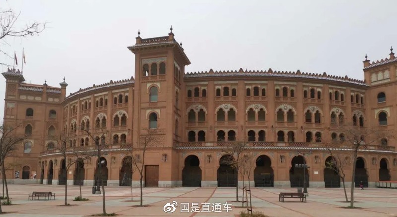 Tây Ban Nha hiện đã thực hiện phong tỏa cả nước 15 ngày (Ảnh: 163.com).