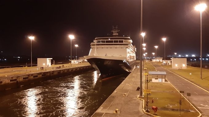 Sau nhiều ngày bị từ chối, Zaandan đã được cho phép đi qua kênh đào Panama để vào biển Caribean (Ảnh: Guancha). Sau nhiều ngày bị từ chối, Zaandan đã được cho phép đi qua kênh đào Panama để vào biển Caribean (Ảnh: Guancha).