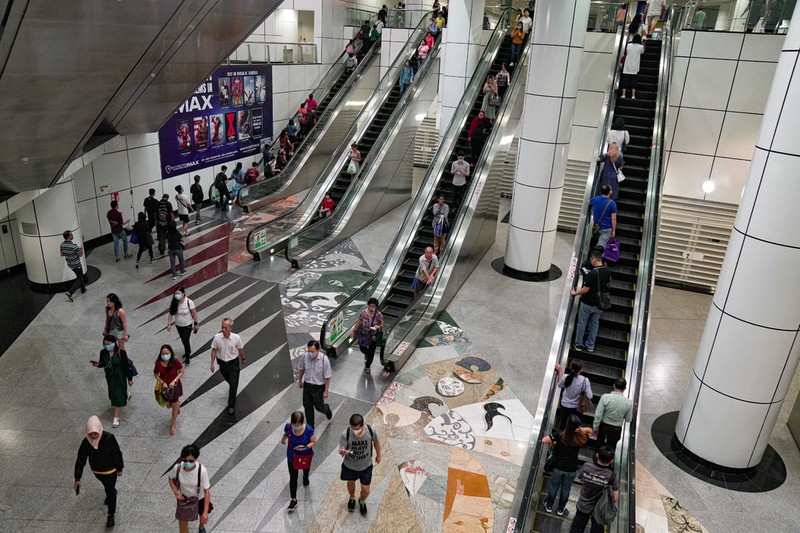 Thời kỳ đầu, Singapore đã không cách ly tập trung những người bị bệnh từ nước ngoài nhập cảnh (Ảnh: New York Times) Thời kỳ đầu, Singapore đã không cách ly tập trung những người bị bệnh từ nước ngoài nhập cảnh (Ảnh: New York Times)