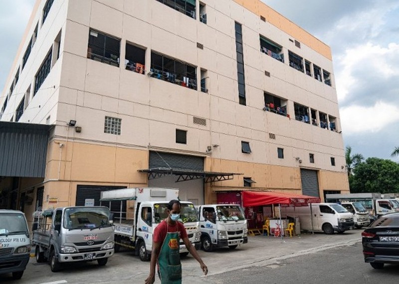 Một ký túc xá người lao động nước ngoài ở Singapore (Ảnh: DF). Một ký túc xá người lao động nước ngoài ở Singapore (Ảnh: DF).