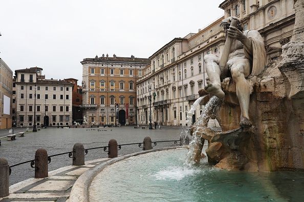 Đại dịch COVID-19 khiến Italy thiệt hại nặng nề về kinh tế, trong đó có ngành du lịch (Ảnh: AP). Đại dịch COVID-19 khiến Italy thiệt hại nặng nề về kinh tế, trong đó có ngành du lịch (Ảnh: AP).