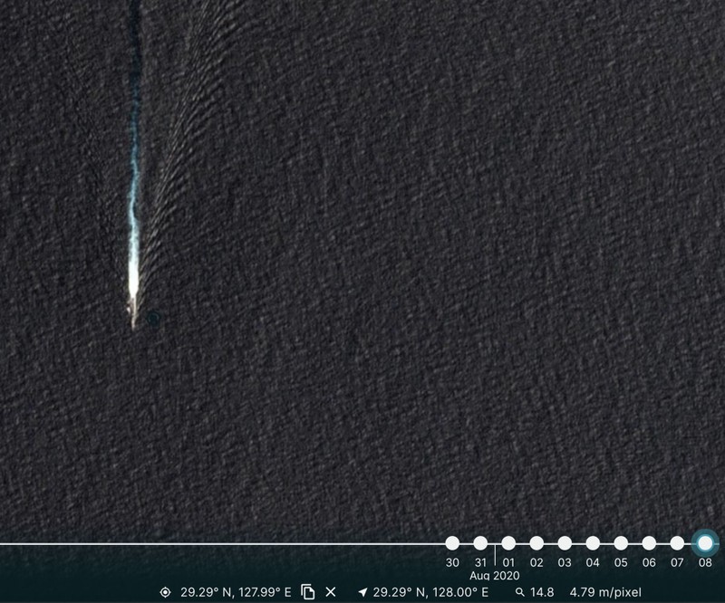 Ảnh vệ tinh chụp tàu USS Ronald Reagan ngày 8/8 (Ảnh: SCS Probing Initiative). Ảnh vệ tinh chụp tàu USS Ronald Reagan ngày 8/8 (Ảnh: SCS Probing Initiative).