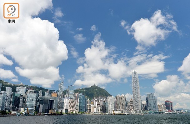 Mọi hàng hóa được sản xuất tại Hồng Kông từ nay bị Mỹ coi như sản phẩm của các thành phố khác ở Trung Quốc đại lục (Ảnh: Đông Phương).