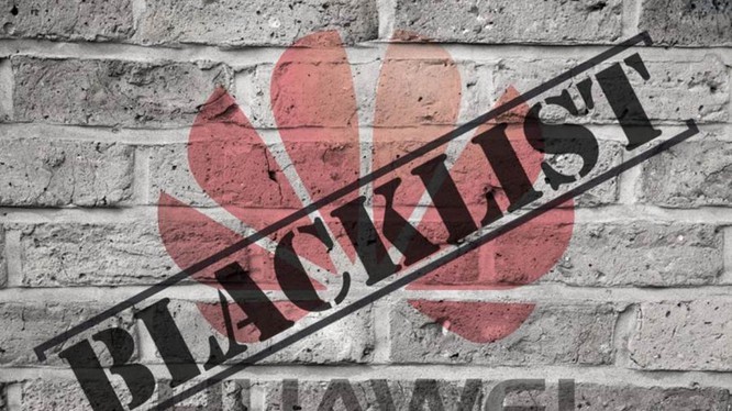 Huawei là công ty công nghệ đầu tiên của Trung Quốc bị Mỹ trừng phạt (Ảnh: Đa Chiều).