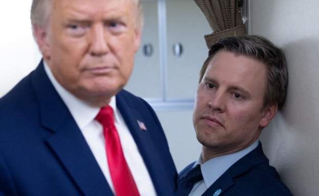 Ông Bill Stepien (phải) Giám đốc vận động tranh cử của Tổng thống Trump đã được xác nhận dương tính với SARS-CoV-2 (Ảnh: Getty).