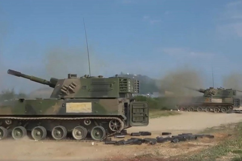 Đầu tháng 10 vừa qua, Chiến khu miền Đông PLA tập trận nhằm vào Đài Loan (Ảnh: CCTV).