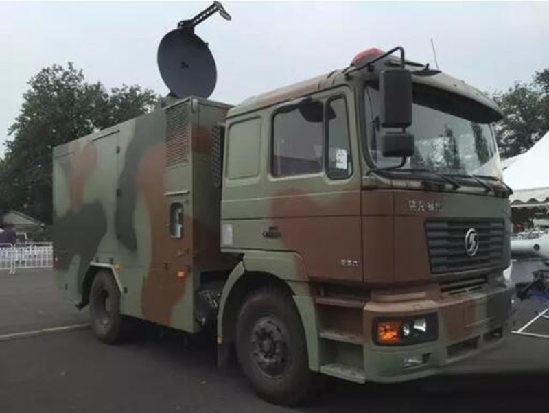 Một hệ thống vũ khí vi sóng của Trung Quốc (Ảnh: Dwnews). Một hệ thống vũ khí vi sóng của Trung Quốc (Ảnh: Dwnews).