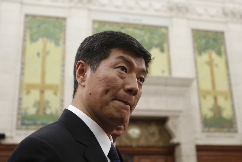 Lobsang Sangay - người đứng đầu tổ chức "chính phủ Tây Tạng" lưu vong bị Trung Quốc coi là "tổ chức ly khai" chống Trung Quốc (Ảnh: Dwnews).