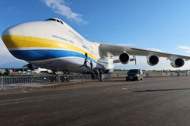 Máy bay vận tải An-225 lớn nhất thế giới sử dụng động cơ do Motor Sich thiết kế và chế tạo (Ảnh: Sputnik). Máy bay vận tải An-225 lớn nhất thế giới sử dụng động cơ do Motor Sich thiết kế và chế tạo (Ảnh: Sputnik).