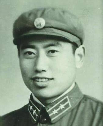 Chu Vũ Trì, "phó tướng" của Lâm Lập Quả (Ảnh: kanlishi). Chu Vũ Trì, "phó tướng" của Lâm Lập Quả (Ảnh: kanlishi).