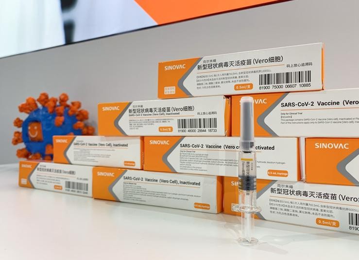 Ông Duterte tiết lộ nhiều binh sĩ Philippines đã được tiêm vaccine COVID-19 của Sinovac, Trung Quốc (Ảnh: CCTV).