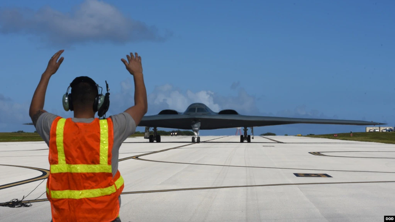 Đầu năm nay, Mỹ đã triển khai máy bay ném bom chiến lược B-2 tới Hawaii (Ảnh: VOA). Đầu năm nay, Mỹ đã triển khai máy bay ném bom chiến lược B-2 tới Hawaii (Ảnh: VOA).