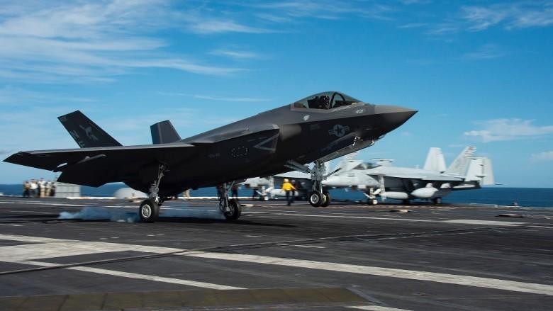 Máy bay tàng hình F-35C của Mỹ có thể mang tên lửa chống hạm tầm xa (Ảnh: Đông Phương). Máy bay tàng hình F-35C của Mỹ có thể mang tên lửa chống hạm tầm xa (Ảnh: Đông Phương).