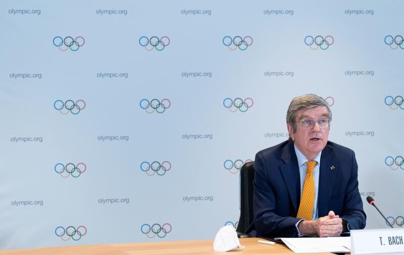 Chủ tịch IOC Thomas Bach điện đàm với ông Tập Cận Bình cam kết giữ vững tinh thần Olimpich, phản đối chính trị hóa thể thao (Ảnh: LHZB).