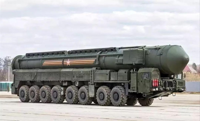 Tên lửa ICBM thế hệ mới RS-24 Yars của Nga (Ảnh: RIA). Tên lửa ICBM thế hệ mới RS-24 Yars của Nga (Ảnh: RIA).