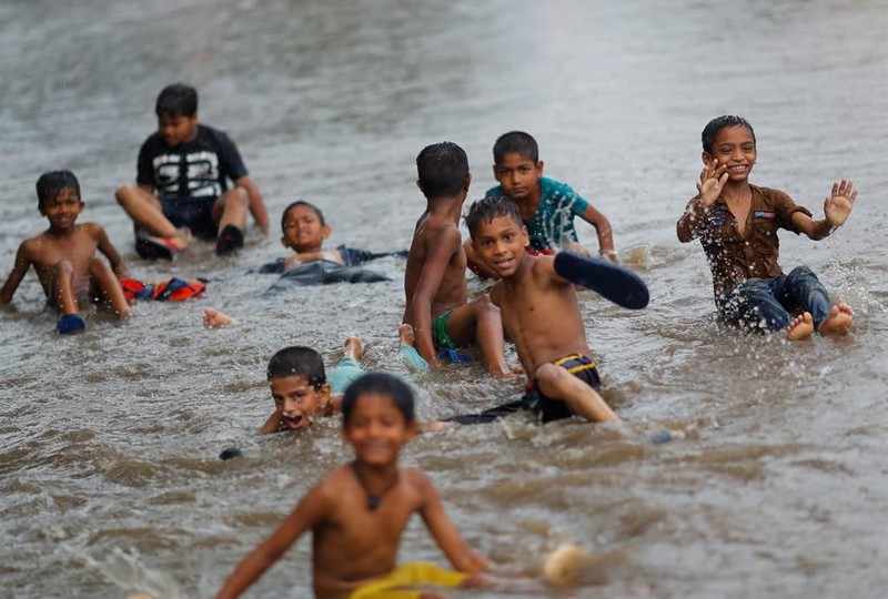 Việc Ấn Độ nới lỏng các biện pháp hạn chế đã khiến số ca nhiễm tăng trở lại (Ảnh: Reuters). Việc Ấn Độ nới lỏng các biện pháp hạn chế đã khiến số ca nhiễm tăng trở lại (Ảnh: Reuters).